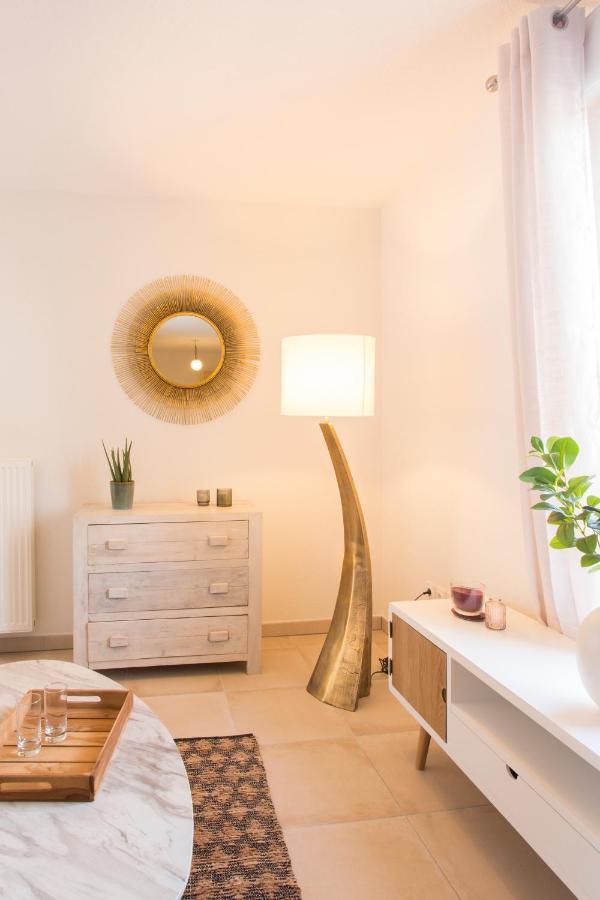 Zenao Appart'Hotels วิลเนิฟ-เลส์-อาวิญง ภายนอก รูปภาพ